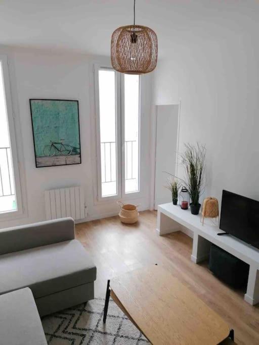 Magnifique Appartement T4, Plage Des Catalans มาร์กเซย ภายนอก รูปภาพ