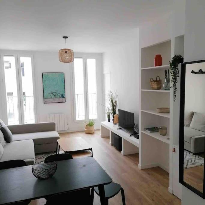 Magnifique Appartement T4, Plage Des Catalans มาร์กเซย ภายนอก รูปภาพ