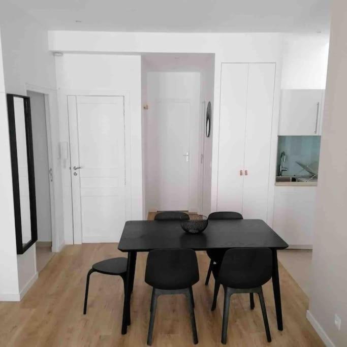 Magnifique Appartement T4, Plage Des Catalans มาร์กเซย ภายนอก รูปภาพ