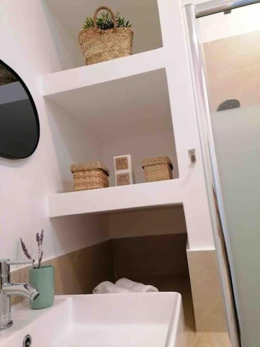 Magnifique Appartement T4, Plage Des Catalans มาร์กเซย ภายนอก รูปภาพ