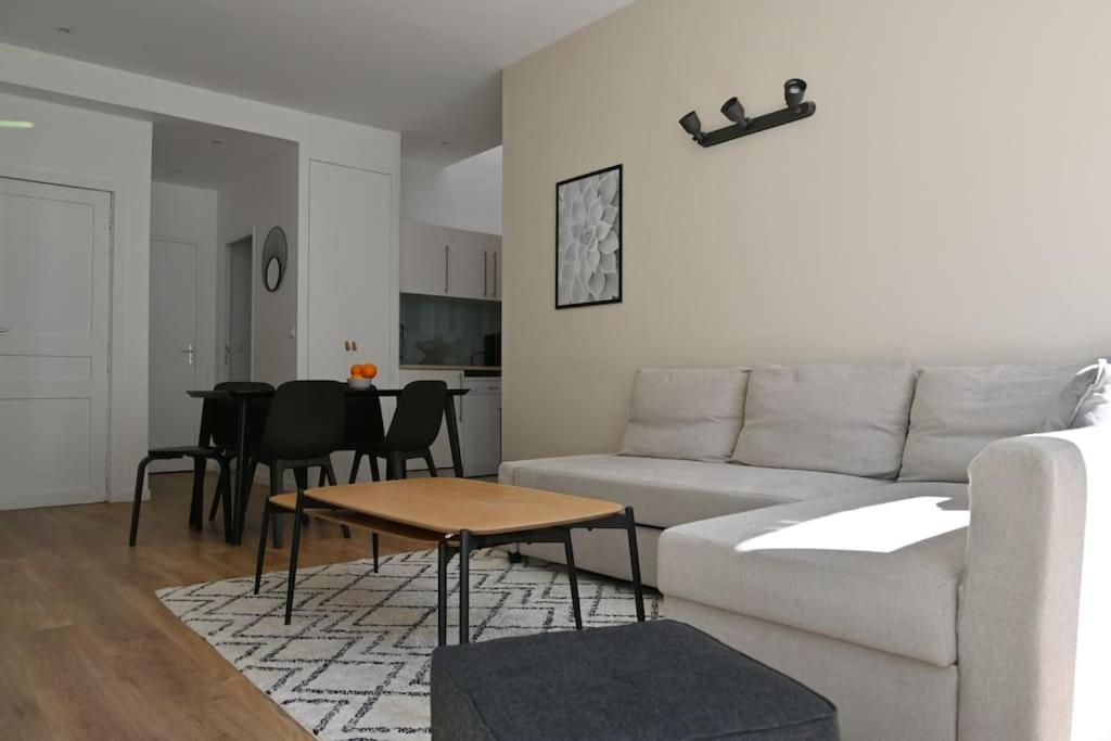 Magnifique Appartement T4, Plage Des Catalans มาร์กเซย ภายนอก รูปภาพ